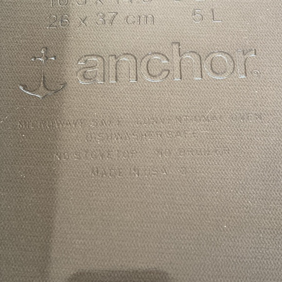 Anchor 5 Quart Baking Dish - Picture 3 of 4